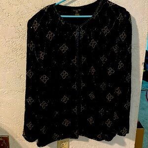 Beautiful beaded dress jacket in size 3X.  Well taken care of
